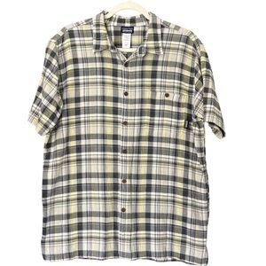 Patagonia Organic Cotton Short Sleeve Button Down - Men’s Size XL